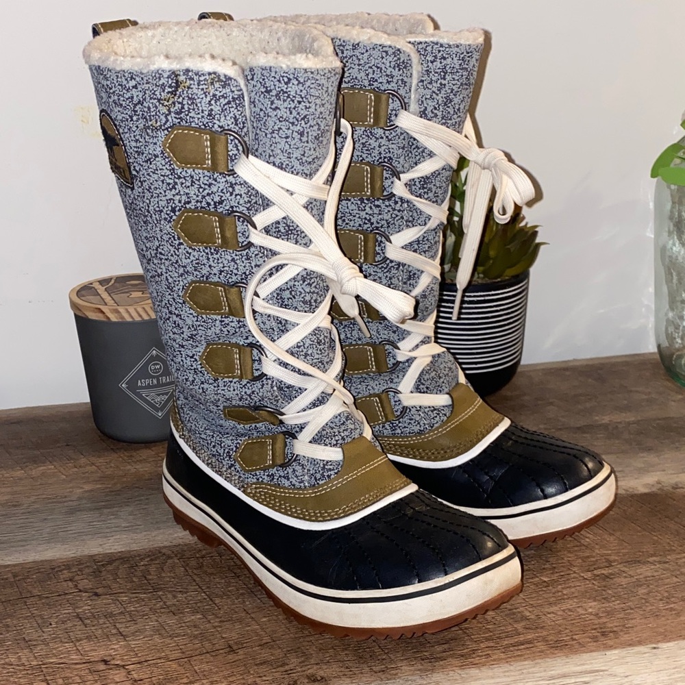 NWOB!! Sorel Women's Tivoli High Winter Boots Size 6